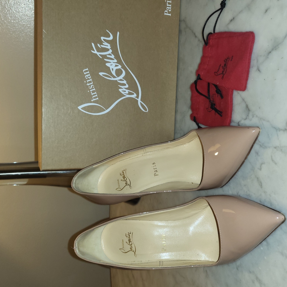 Christian Louboutin So Kate Nude Pumps 38.5